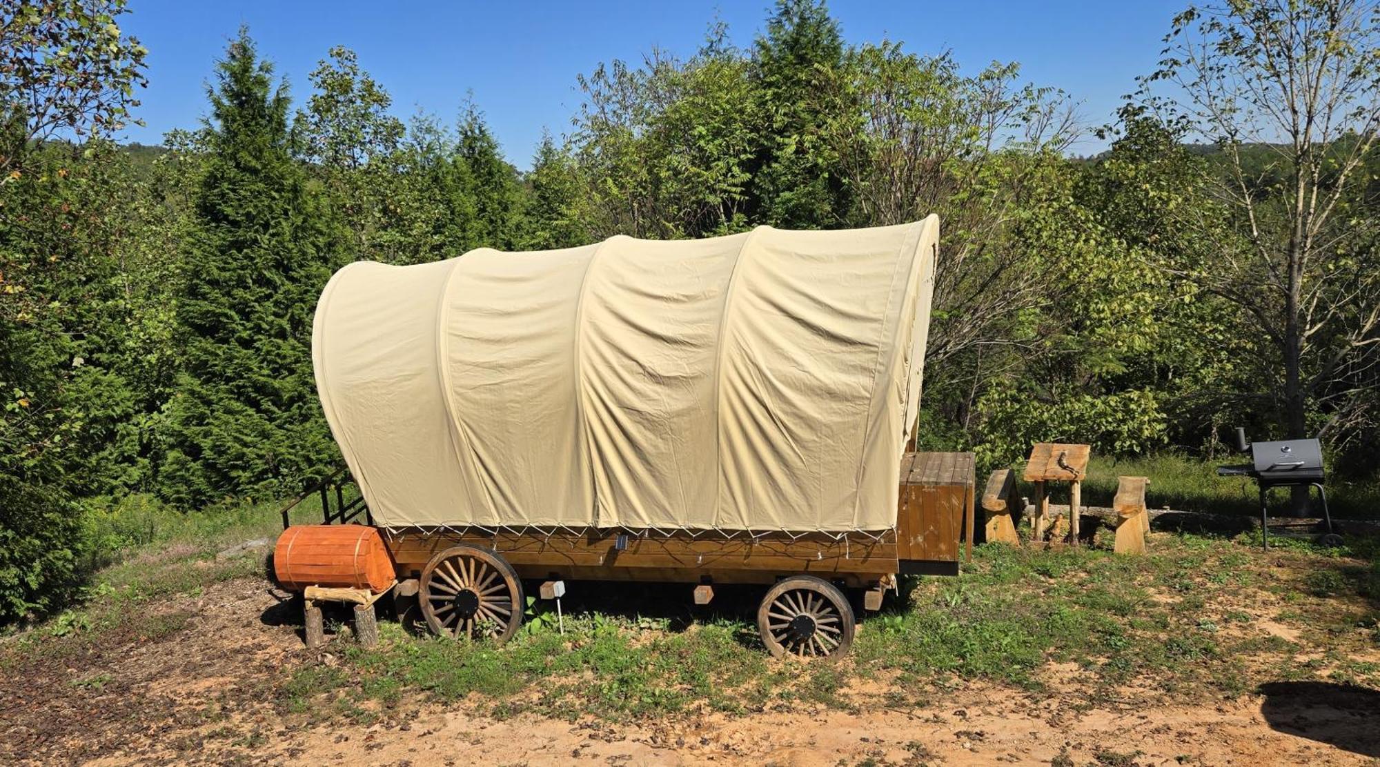 Covered Wagons Hill Camp - Wagon 4 Lenoir Eksteriør billede
